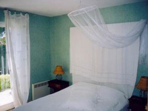 image015